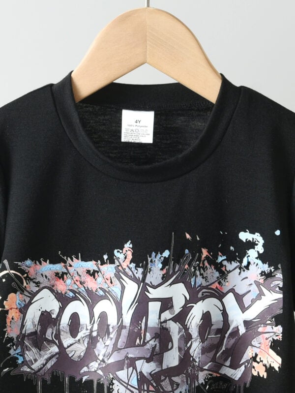 Boys&apos; urban street style outfit trend with colorful ink graffiti T-shirt + camouflage shorts set - Image 3