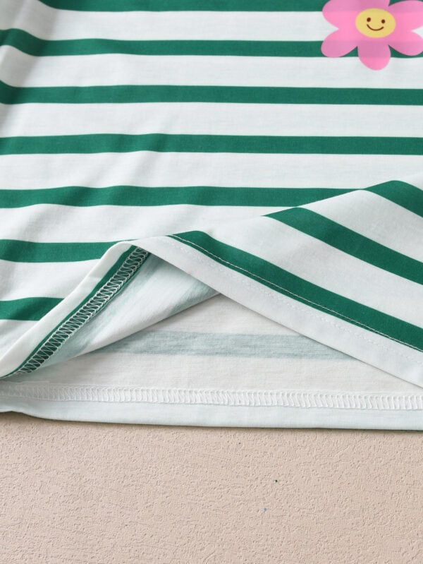 Girls summer trendy round neck short sleeve with horizontal stripes loose breathable T-shirt + shorts set - Image 7