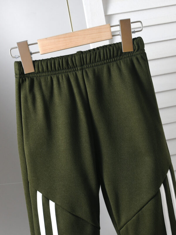 Boys&apos; autumn hooded sweatshirt in gray, orange and dark green with orange pockets and long pants set - Image 7