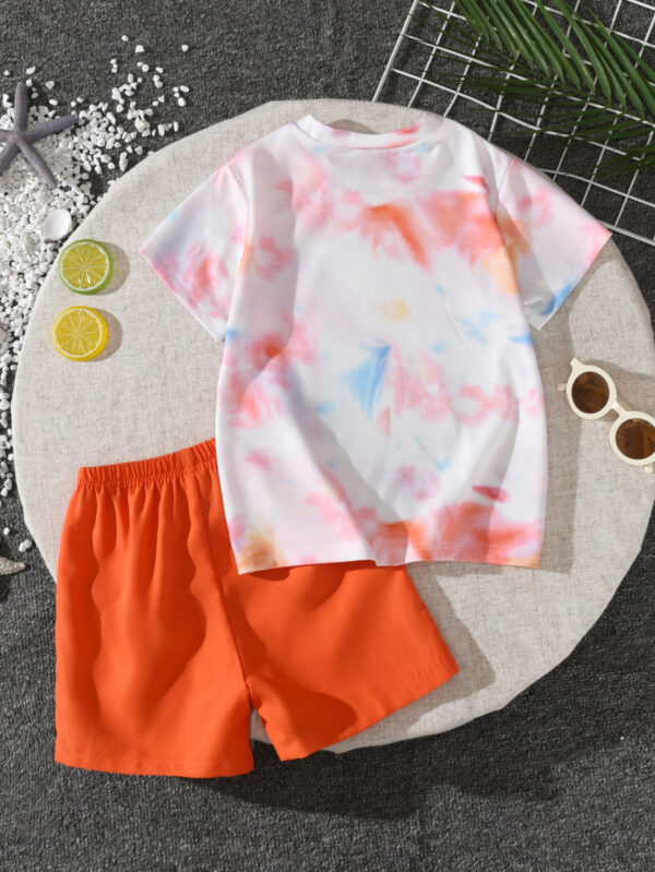 Boys&apos; Colorful Tie-Dye Palm Tree Pattern Short Lightweight Fashion Short-Sleeved Round Neck T-Shirt + Solid Color Shorts Set - Image 4