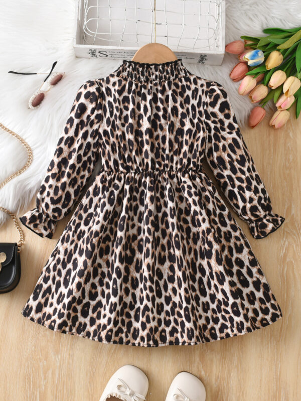 Girls&apos; autumn dress with pleated neckline, long sleeves and ruffled cuffs, trendy leopard print - Image 2